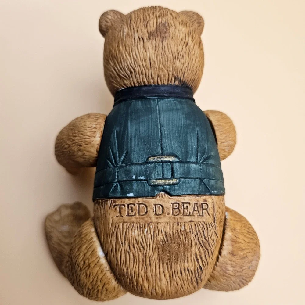 Vintage Ted D Bear Figurine 1983 Dept 56 Ceramic‎ Brown Dressed Gentleman Bear